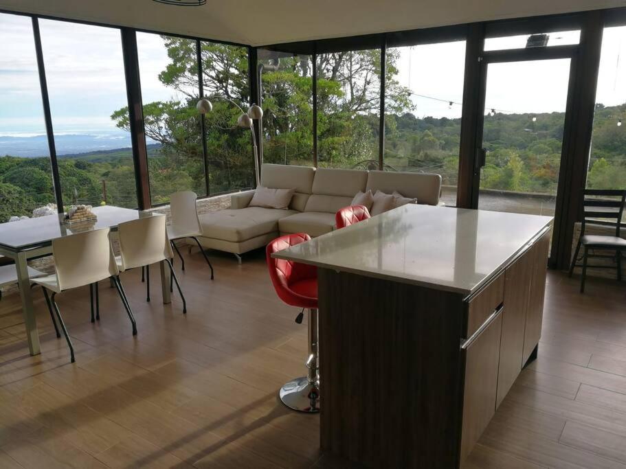 La Cabana Эредия Экстерьер фото